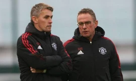 Ê kíp ban huấn luyện tháo chạy khỏi MU