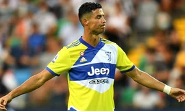 HLV Juventus cảnh báo Ronaldo và đồng đội sau trận hòa ở ngày khai màn Serie A