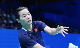 Thùy Linh kiên cường trước cựu số 2 thế giới dù dính chấn thương