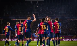 PSG và Barca run rẩy đi tiếp tại Champions League