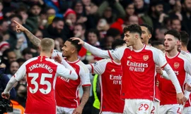 Jesus, Harvert lập công, Arsenal tạm vươn lên dẫn đầu