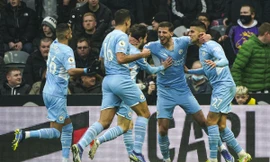 Vùi dập Newcastle, Man City bứt xa trên đỉnh Ngoại hạng Anh