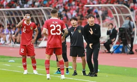 ĐT Indonesia phải họp kiểm điểm vì cầu thủ... ăn mỳ tôm