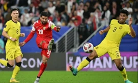 Gây gổ với HLV, tiền đạo tuyển Jordan bị AFC trừng phạt nặng nề