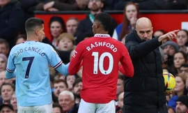 Pep Guardiola phát ngôn bất ngờ sau thất bại trước MU