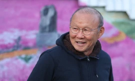 HLV Park Hang-seo chia sẻ trên báo Hàn Quốc: 'Tôi đang cân nhắc làm bóng đá trẻ tại Việt Nam'