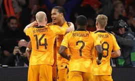 Van Dijk tỏa sáng, làm lu mờ ngày đặc biệt của Thierry Henry