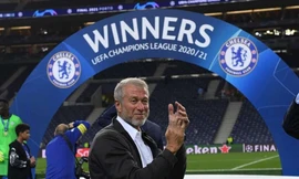 Ông chủ Abramovich đi nước cờ khó, làm bí 3 nhà thầu hỏi mua Chelsea