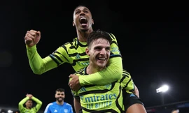 Đại thắng 5-0, Arsenal thăng hoa chưa từng có