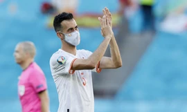 Thất bại ở World Cup, Busquets tuyên bố giã từ ĐT Tây Ban Nha