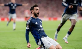 MU thắng sốc trên đất Tây Ban Nha, cầm chắc vé chung kết Europa League