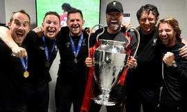 Jurgen Klopp nhường quyền lợi hàng triệu bảng cho cấp dưới