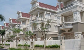 Ngân hàng hạ giá chục tỷ hai biệt thự khu đô thị 'nhà giàu' để thu hồi nợ
