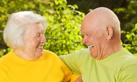 Tuổi cao không nên ăn quá nhiều