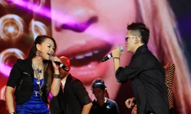 Sáu tháng đầu năm 2012, VCPMC thu được hơn 1,3 tỉ từ hoạt động biểu diễn, chỉ bằng một nửa so với nguồn thu từ karaoke, quán rượu, phòng trà Ảnh: N.M.Hà