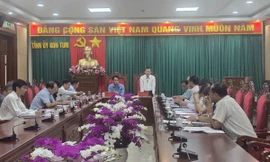 Quang cảnh buổi làm việc. Ảnh: Phúc Thắng