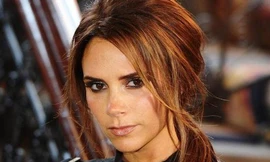 Thiết kế của vợ Beckham bị D&G chê 'bình dân'