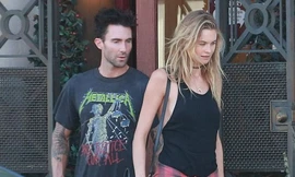 Thiên thần nội y “tông xuyệt tông” cùng chồng xuống phố