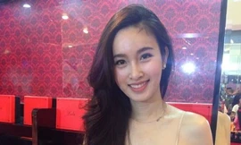 Mỹ nhân chuyển giới bị 'ném đá' vì khoe ảnh vào sòng bạc