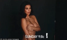 Cô Kim lại tung ảnh bán nude khiến fan chao đảo