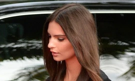 Siêu mẫu 9x 'thả rông' ngực dự lễ ra mắt phim