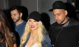 Christina Aguilera khoe dáng thon gọn sau khi sinh