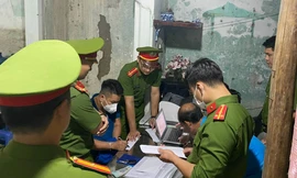 Cơ quan điều tra khám xét tại nhà Thành.