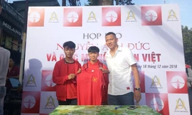 Tiền đạo Anh Đức 