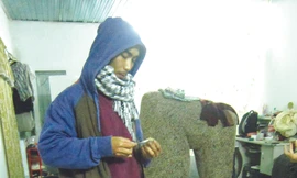 Trần Tuấn thực hiện tác phẩm “Ngón trỏ” tại Thụy Điển (2015) 