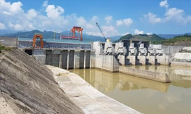 Hồ thủy điện Sông Tranh 3 hoàn thành đã lâu nhưng chưa được tích nước. Ảnh H. Văn 