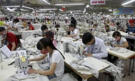 DN dệt may bị ảnh hưởng nặng nề do thiếu nguyên phụ liệu và không có đầu ra, nhiều DN đứng trước nguy cơ phá sản 