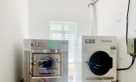 Bộ máy giặt và máy sấy tại Bệnh viện Đa khoa huyện Thạch Hà 