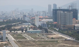  Khu vực sân bay Nước Mặn, nơi có 21 lô đất liên quan đến yếu tố người Trung Quốc trước đây Đà Nẵng đã phải giải trình Ảnh: Nguyễn Thành 