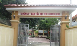 Ngôi trường có vị Hiệu trưởng bị khởi tố, bắt giam vì tội lạm dụng tình dục học sinh