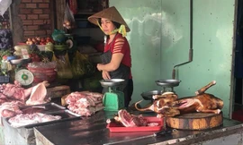 Thịt chó bán tại một chợ ở TPHCM 