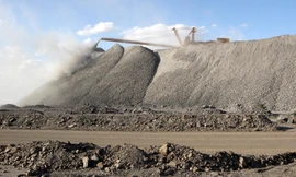 Một khu mỏ khai thác đất hiếm ở vùng Nội Mông, Trung Quốc Ảnh: Reuters 