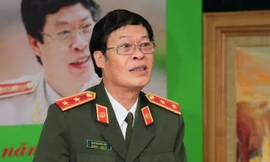 Trung tướng Hữu Ước và 'Một mình'