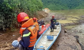 Mưa lớn gây thiệt hại nghiêm trọng tại Thừa Thiên - Huế. Ảnh: Văn Chương