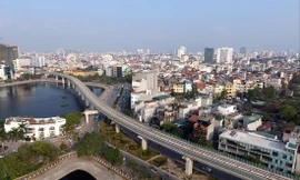 Dự án đường sắt trên cao Cát Linh - Hà Đông do tổng thầu EPC Trung Quốc thi công liên tục chậm tiến độ. Ảnh: Mạnh Thắng 