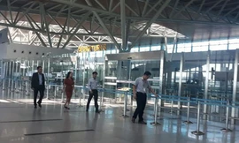 Cộng đồng doanh nghiệp liêu xiêu vì dịch bệnh. Trong ảnh, cảng hàng không quốc tế Đà Nẵng đóng cửa vì COVID-19 