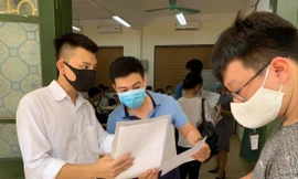 Điểm chuẩn cao không đều là một nghịch lý trong tuyển sinhẢnh: Nghiêm Huê 