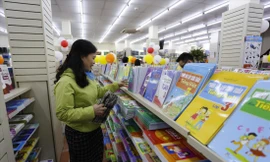 Bộ GD&ĐT không biên soạn 1 bộ SGK Ảnh: NHƯ Ý 