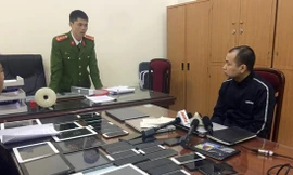 Trần Ngọc Anh, người lập trình thiết kế web đánh bạc qua game đế chế tại cơ quan công an. Ảnh: Nguyễn hoàn 