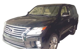 Số phận 5 xe Lexus vô chủ