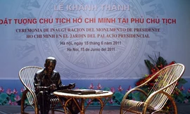 Khánh thành tượng Bác Hồ tại Phủ Chủ tịch