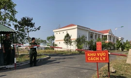 Cứu thành công người phụ nữ về từ Singapore chuyển dạ sinh con khi đang cách ly 