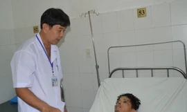 Bảo quản nước đá, nối thành công 'cậu nhỏ' bị đứt lìa sát gốc