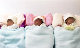 Sản phụ tam thai 'vượt cạn' thành công sinh 3 bé gái