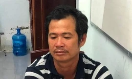 Kẻ lái đò cuồng ghen sát hại vợ vì nghi ngoại tình với hàng xóm