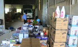 Phát hiện kho 'hàng lậu' trên Quốc lộ 91